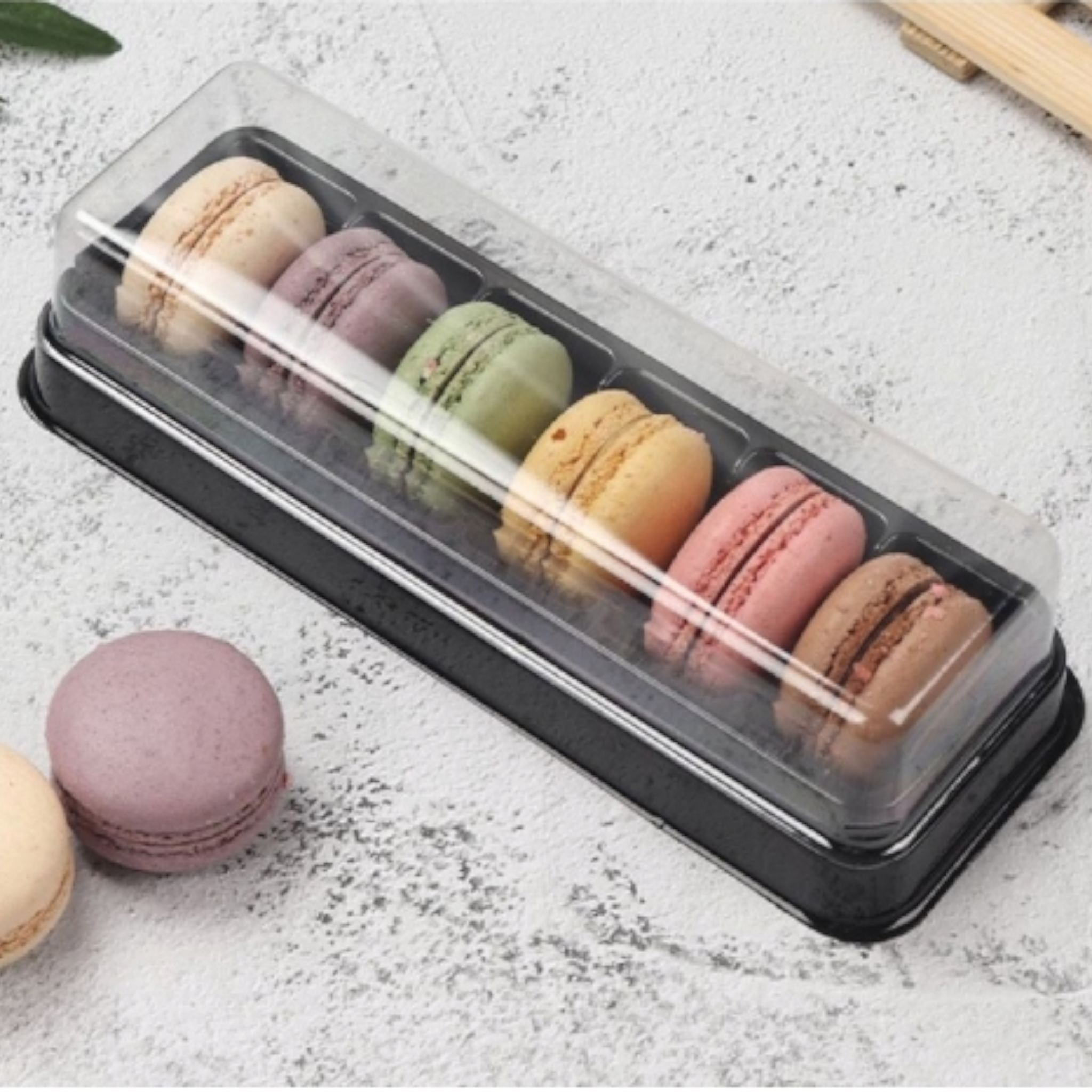 Macaron Display PET Gift Container Tray with Clear PVC Lid 19.3x7cm fits 6