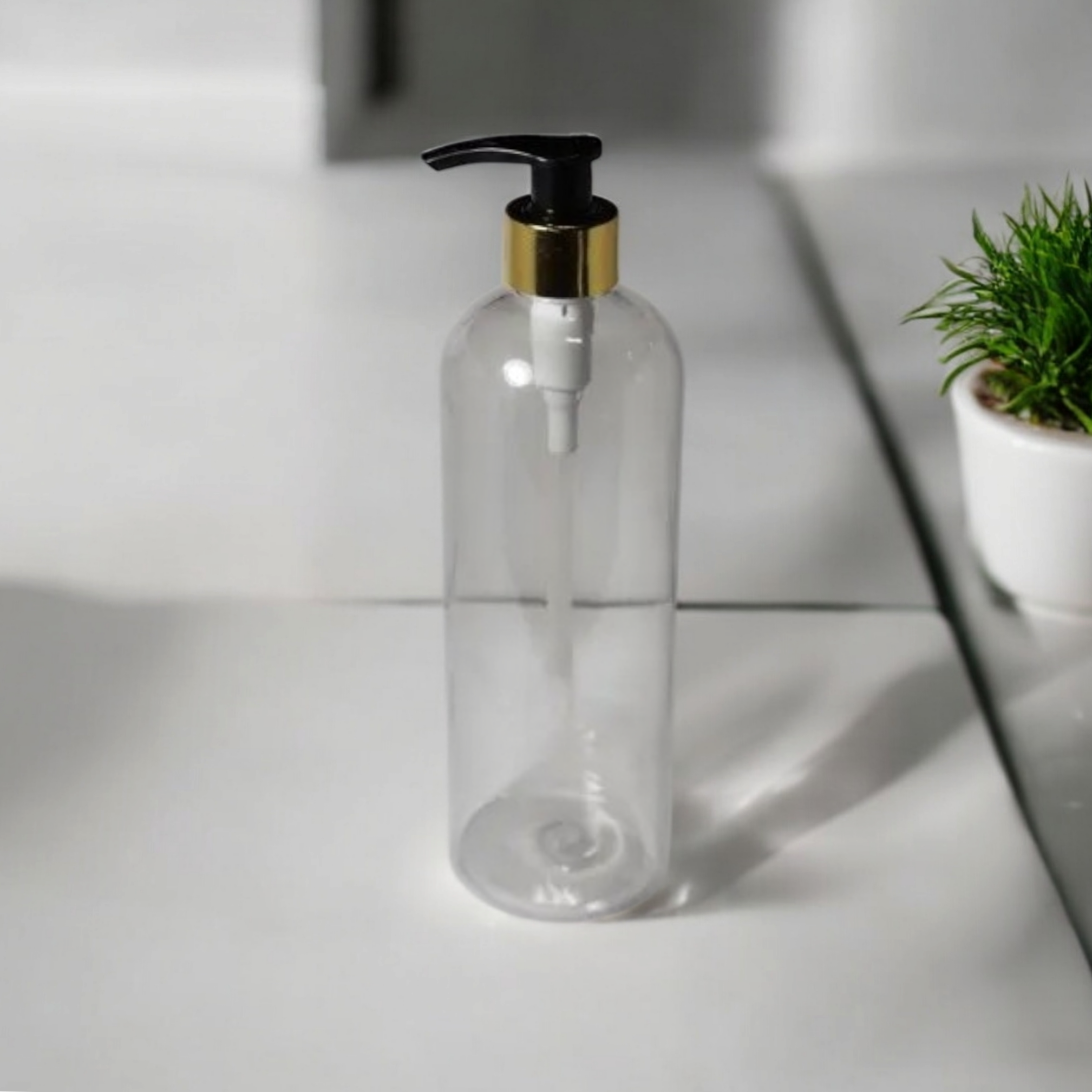 500ml PET Plastic Cosmetic Lotion Pump Bottle with Gold Collar