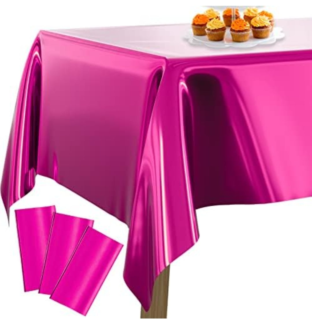 Metallic Plastic Table Cover 137x183cm Rectangular