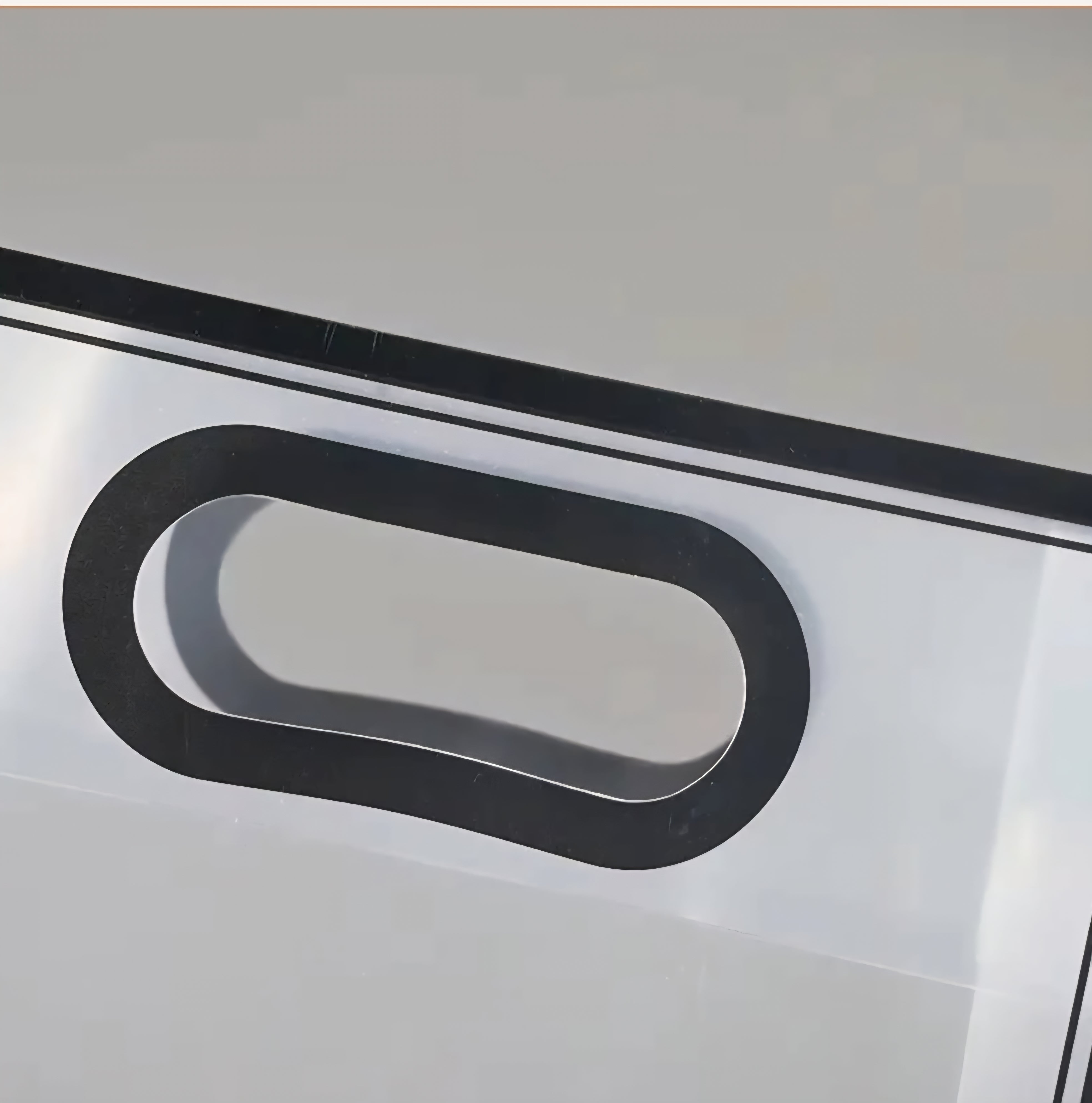 PVC Boutique Gift Shopping Bags with Color Border & Die Cut Handle 35x24x10cm