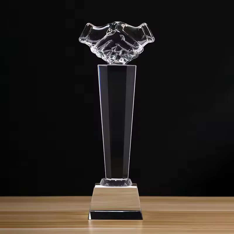 Glass Trophy Handshake 28cm DL-012