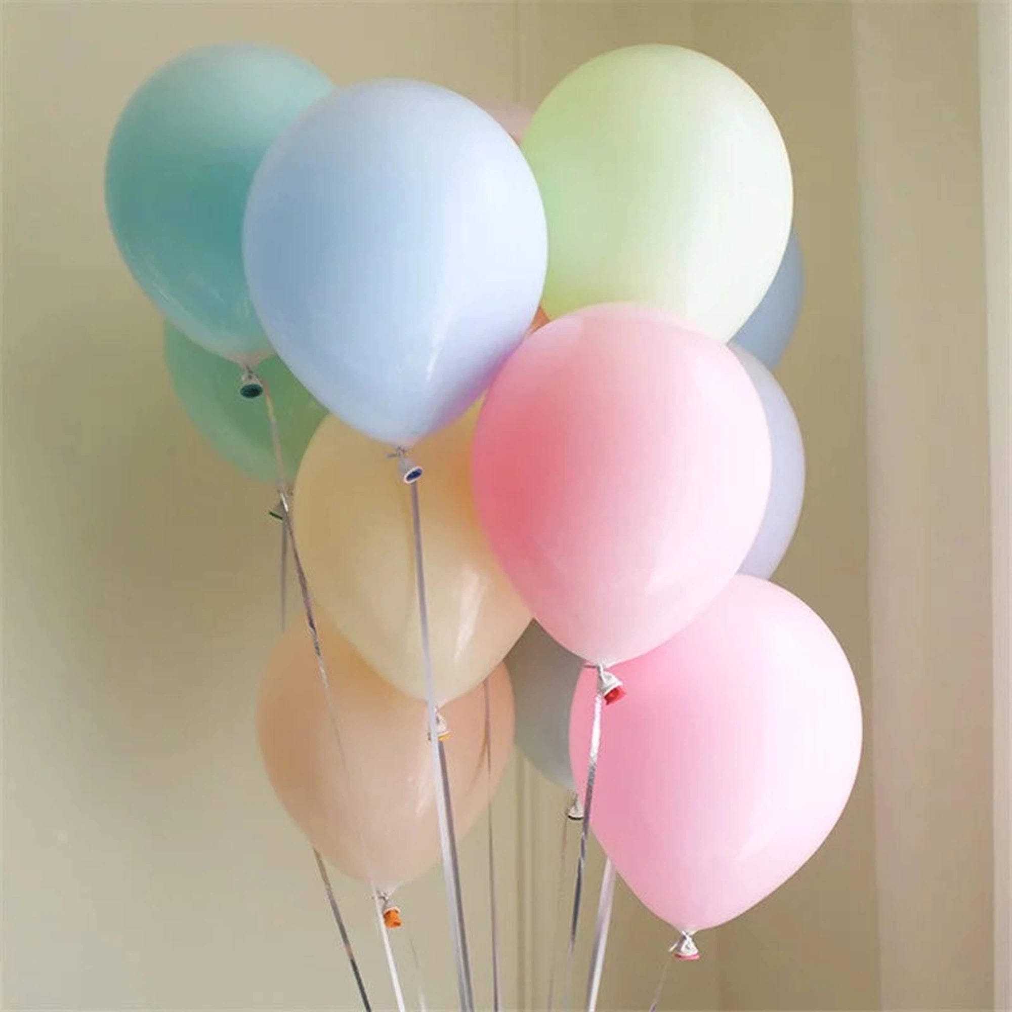 Macroon Latex Balloon Colour