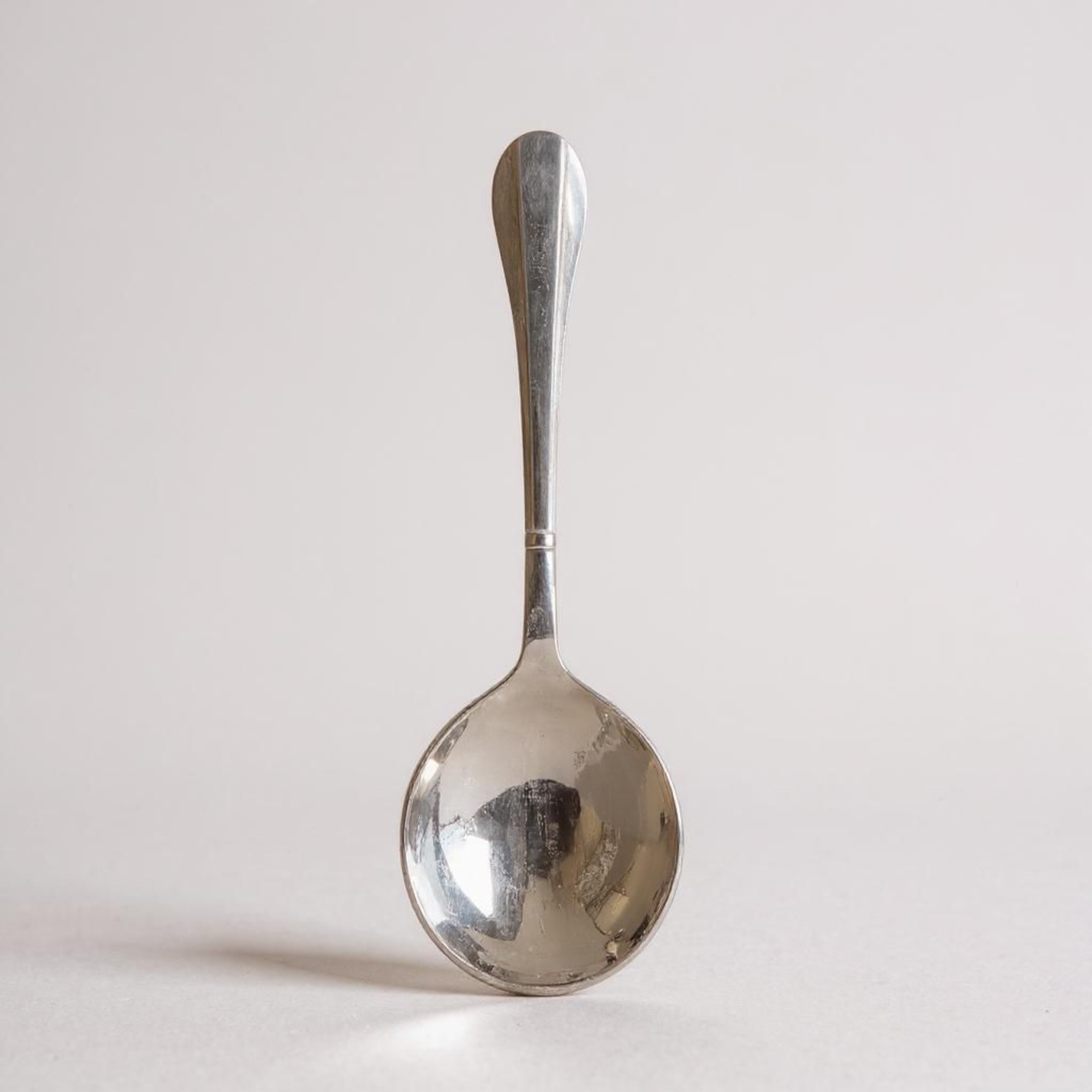 Serving Spoon Daffodil Round CT128 22.5cm