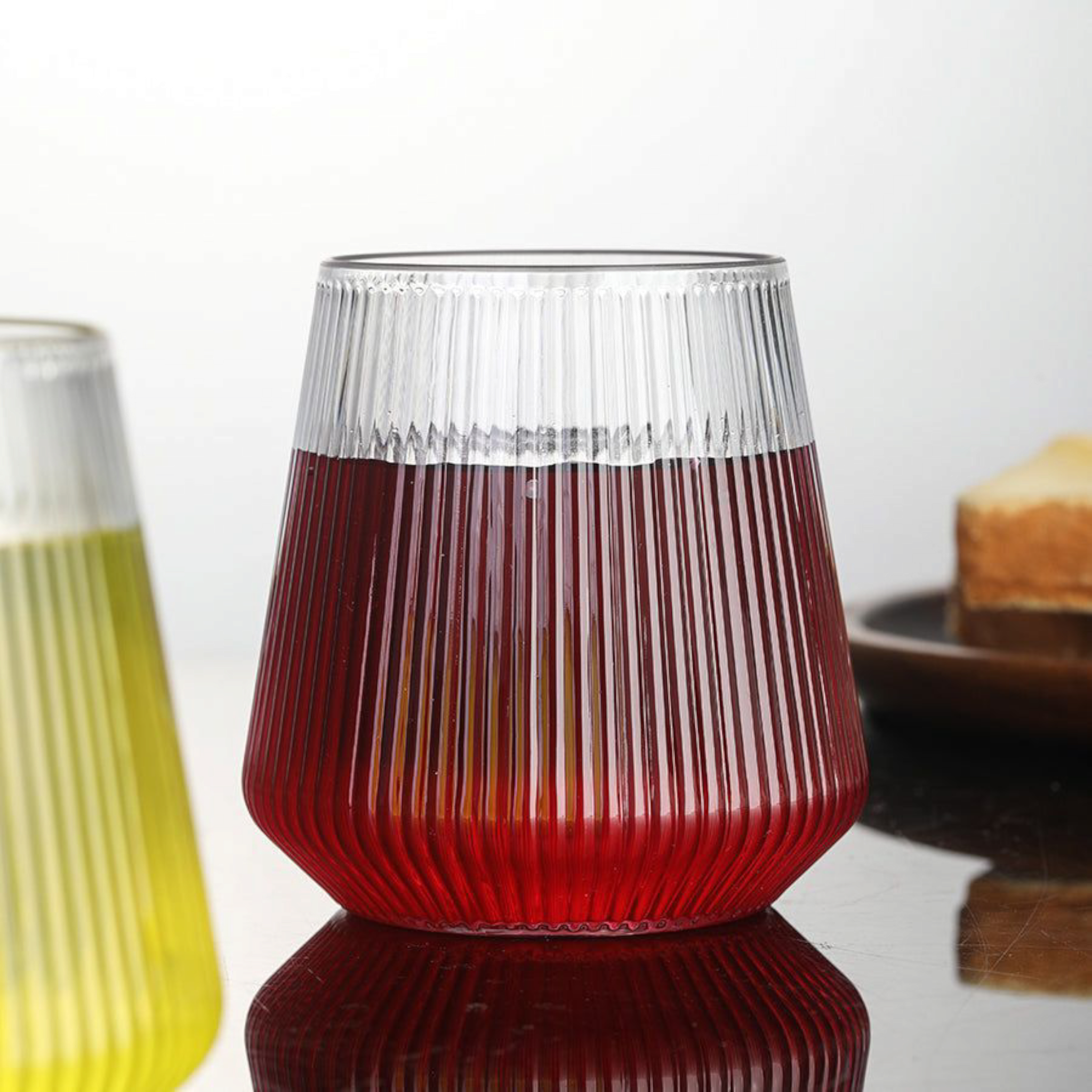 Glass Drinking Vertical Ribbed Cup 500ml with Bamboo Lid & Curved Straw 7x11cm