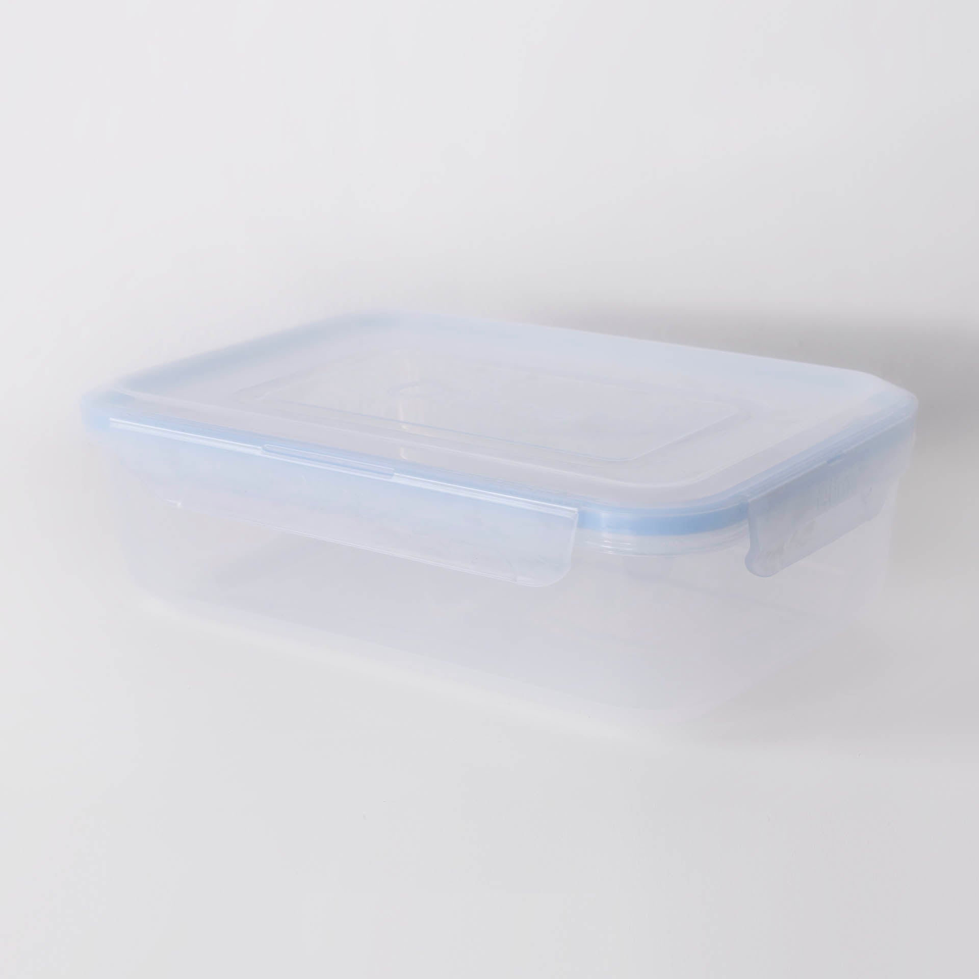 Otima Quatro Rectangular Lunch Box 3.5L Clear